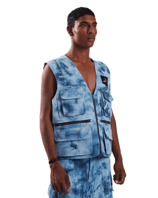 "On the road" utility vest