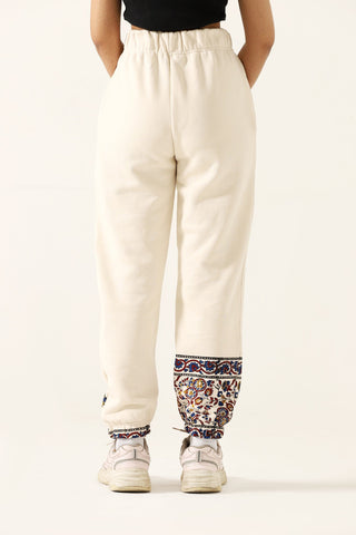 "1975" block print sweatpants