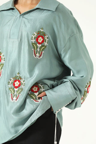 Hand-Embroidered tassels silk shirt