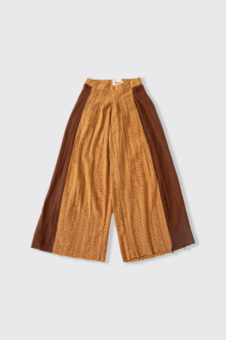 "LAHORE WITH LOVE" PLEATED PANTS - Rastah