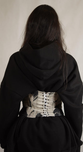 "The Night is Dark" Corsette - Rastah